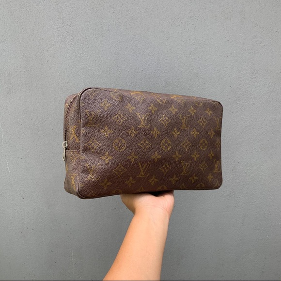 Louis Vuitton Handbags - Vintage Louis Vuitton Trousse Toilette 28